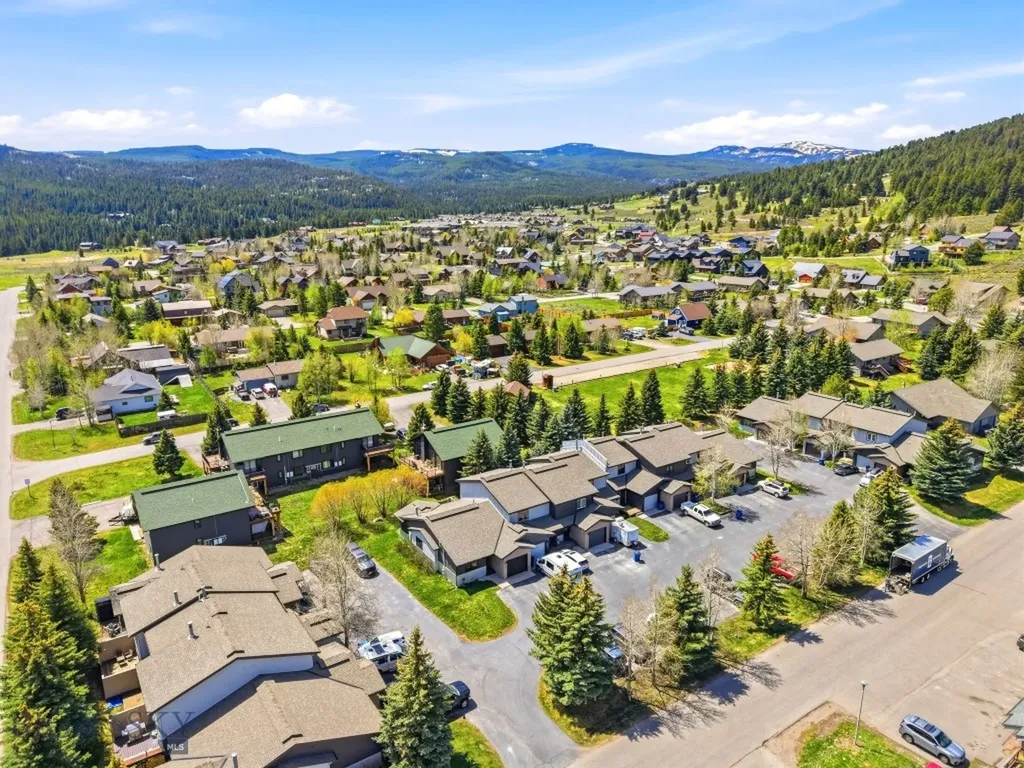 80 Aspen Leaf Big Sky MT 59716