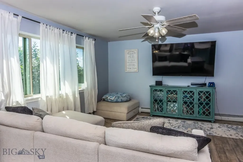 1123 N River Rock Drive Belgrade MT 59714