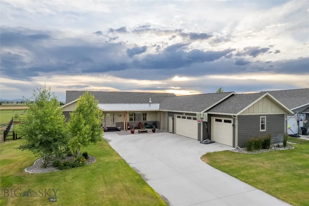 346 Pioneer Crossing Boulevard Manhattan MT 59741