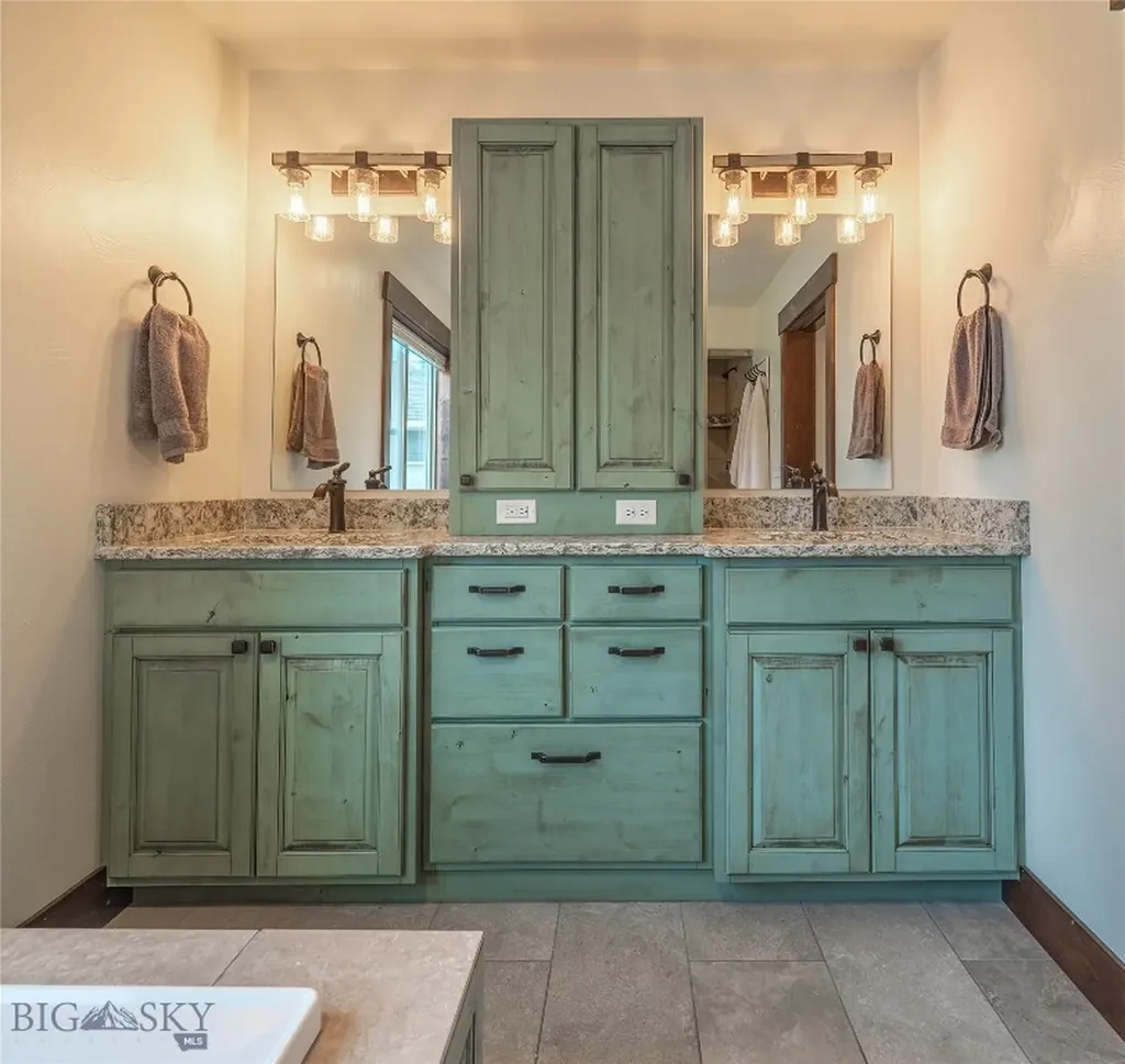346 Pioneer Crossing Boulevard Manhattan MT 59741