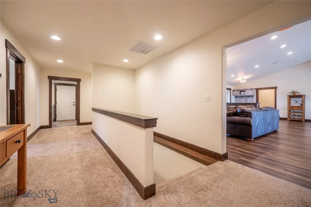 346 Pioneer Crossing Boulevard Manhattan MT 59741