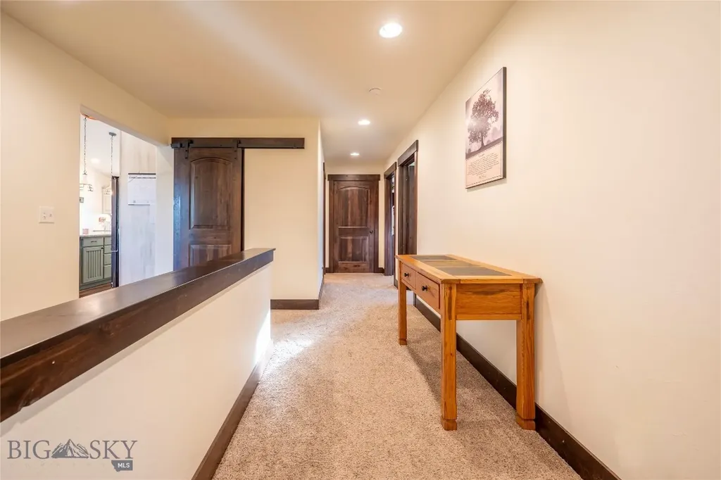 346 Pioneer Crossing Boulevard Manhattan MT 59741