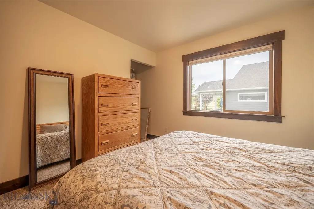 346 Pioneer Crossing Boulevard Manhattan MT 59741