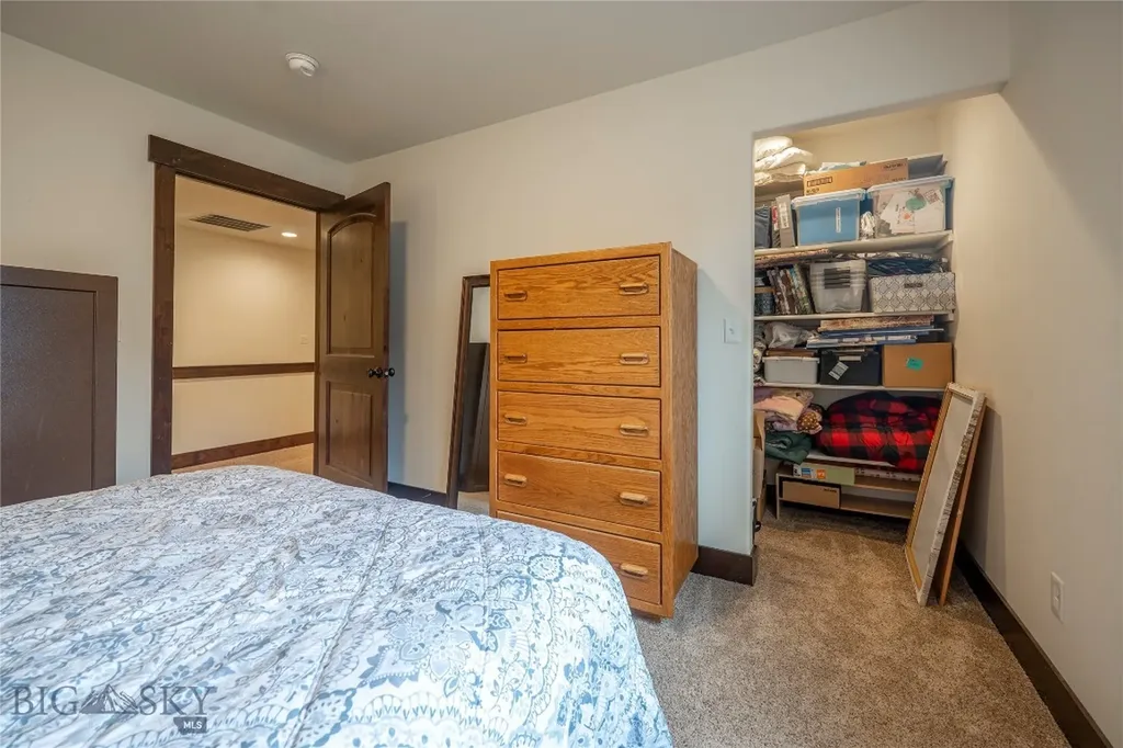 346 Pioneer Crossing Boulevard Manhattan MT 59741
