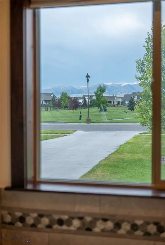 346 Pioneer Crossing Boulevard Manhattan MT 59741