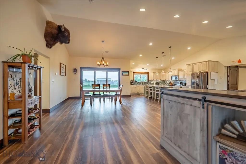 346 Pioneer Crossing Boulevard Manhattan MT 59741
