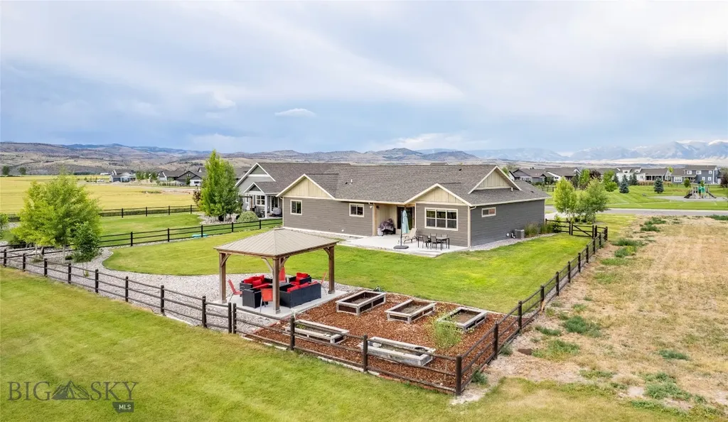 346 Pioneer Crossing Boulevard Manhattan MT 59741