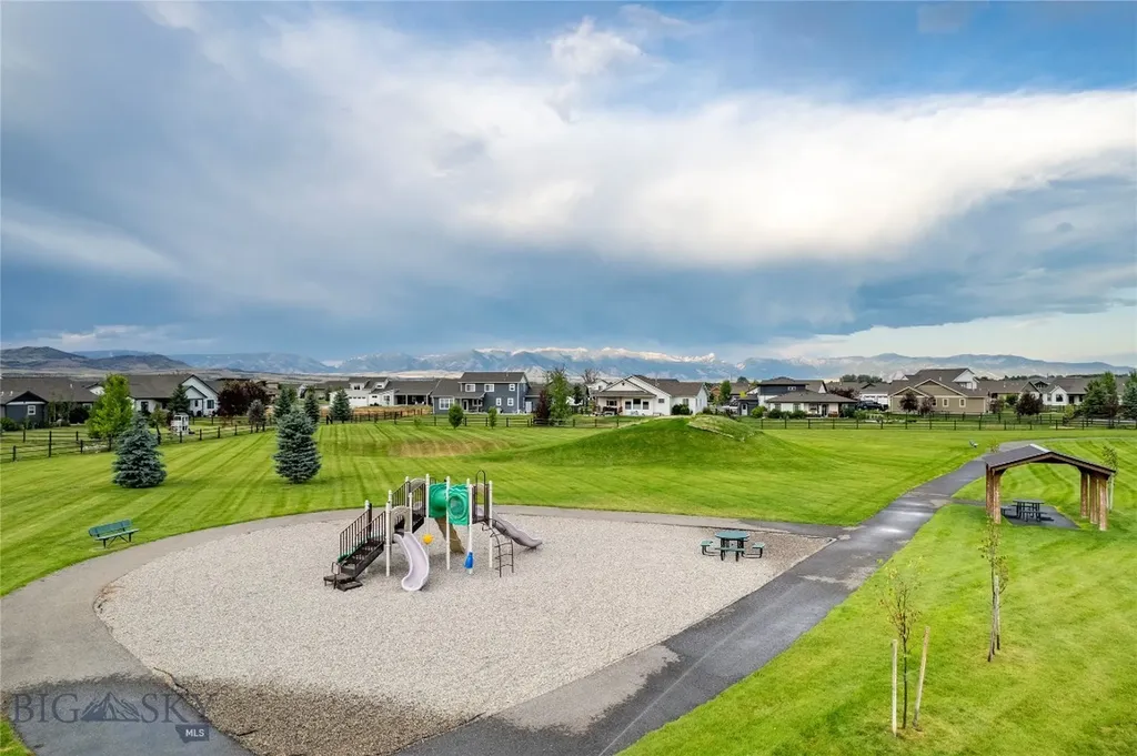 346 Pioneer Crossing Boulevard Manhattan MT 59741