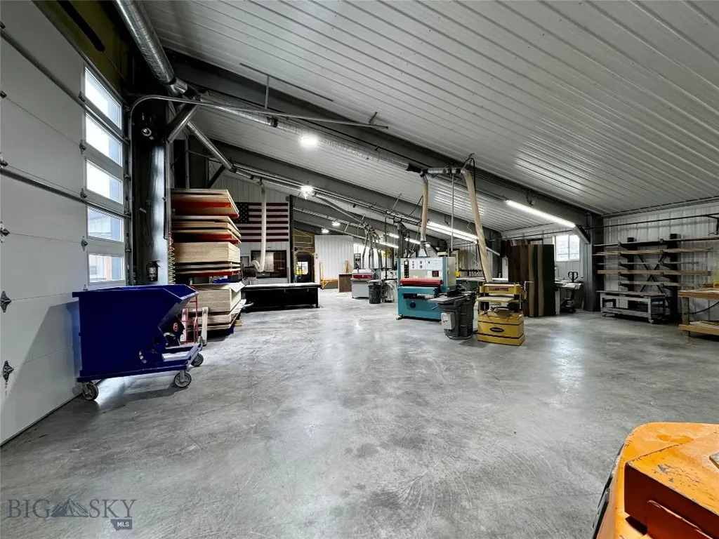 3445 N Highway 91 Dillon MT 59725