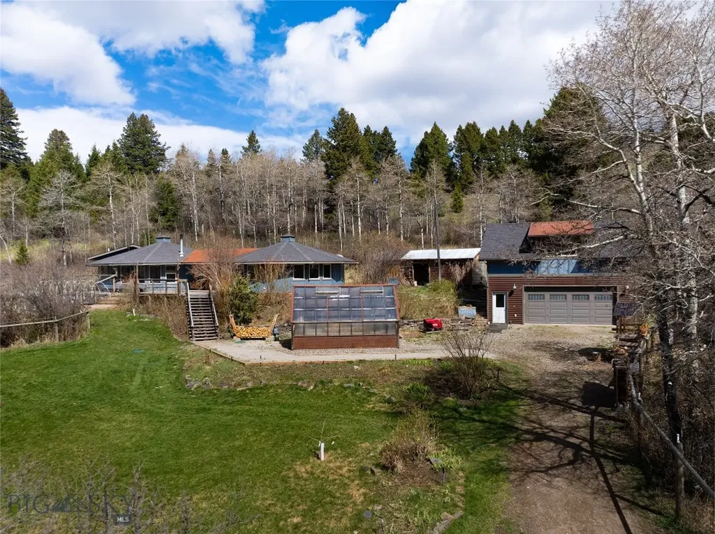 1759 Moffit Gulch Bozeman MT 59715
