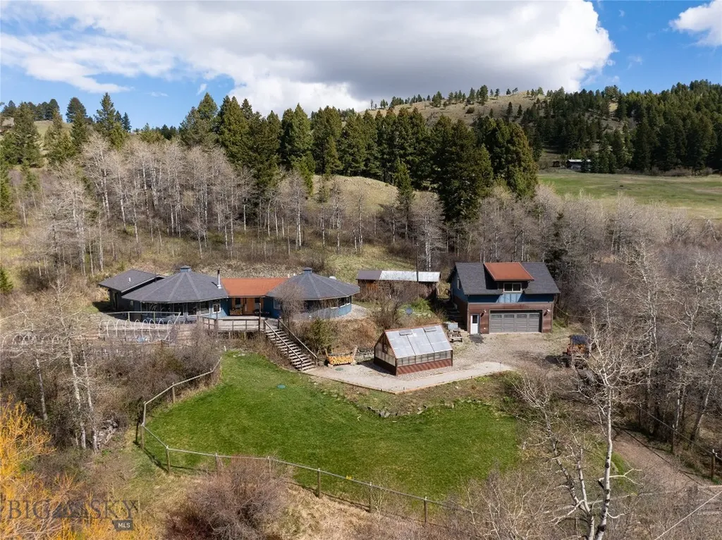 1759 Moffit Gulch Bozeman MT 59715