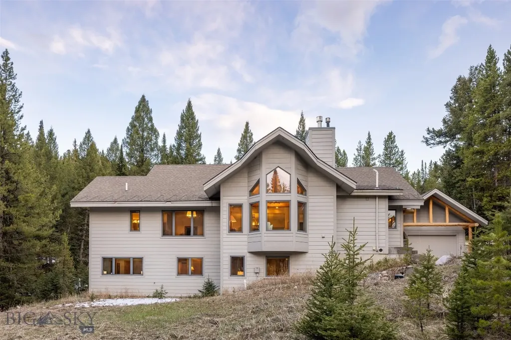 3560 Sprucewood Big Sky MT 59716