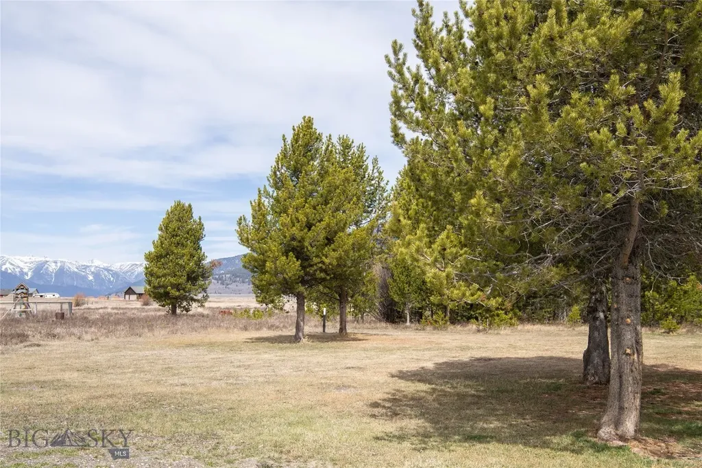Nnn Moose Drive W West Yellowstone MT 59758