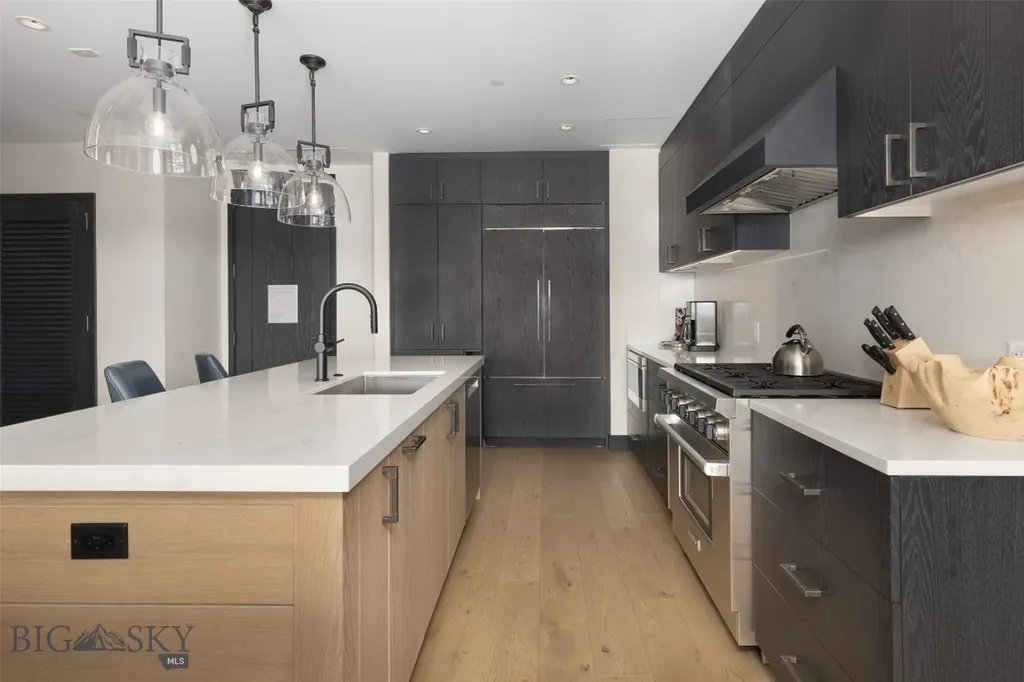 824 Settlement Trail Big Sky MT 59716