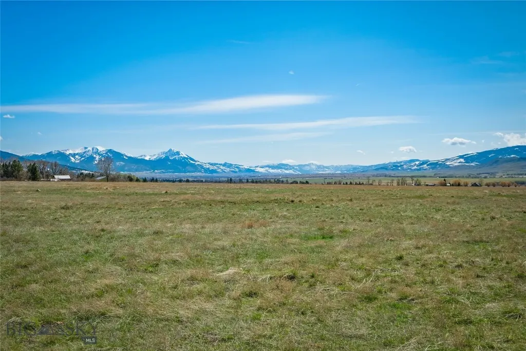 2 Jumping Rainbow Road Livingston MT 59047