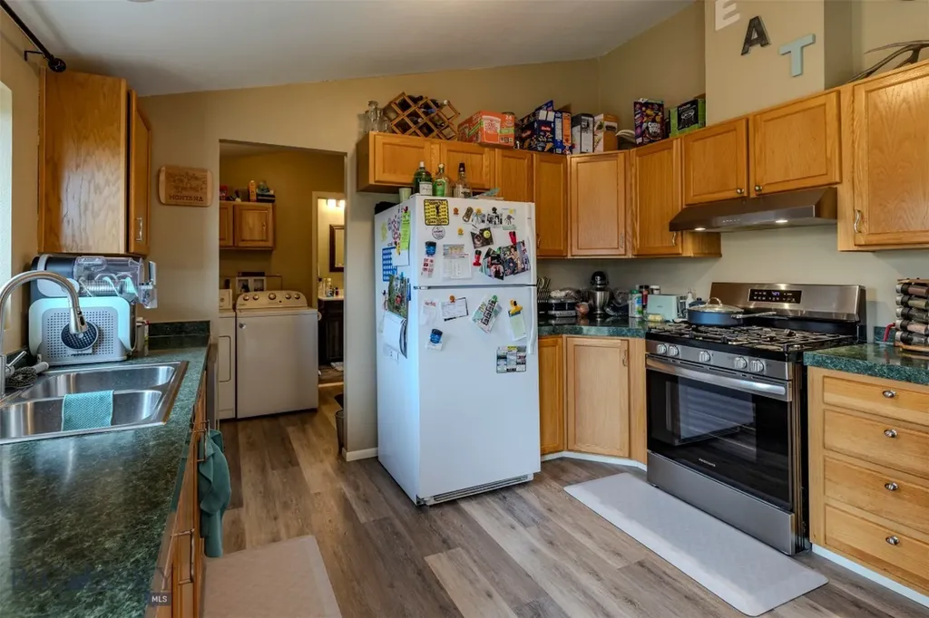 1207 W Reservoir Street Livingston MT 59047
