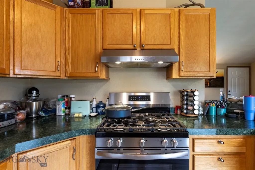 1207 W Reservoir Street Livingston MT 59047