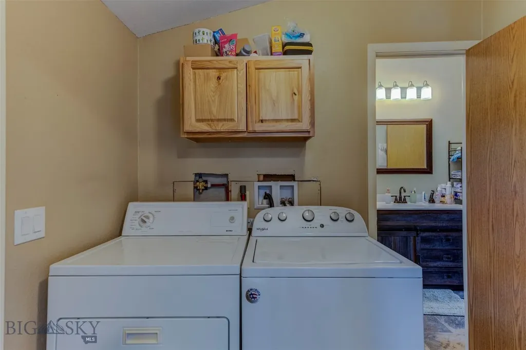 1207 W Reservoir Street Livingston MT 59047