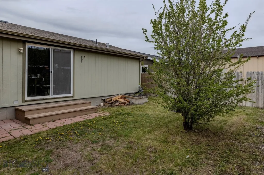 1207 W Reservoir Street Livingston MT 59047