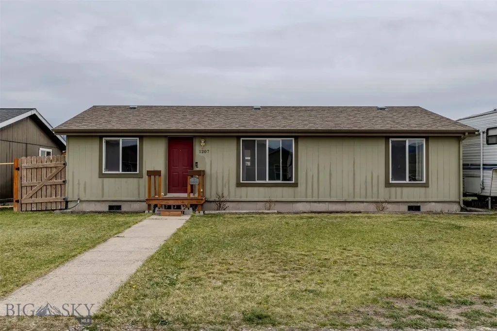 1207 W Reservoir Street Livingston MT 59047