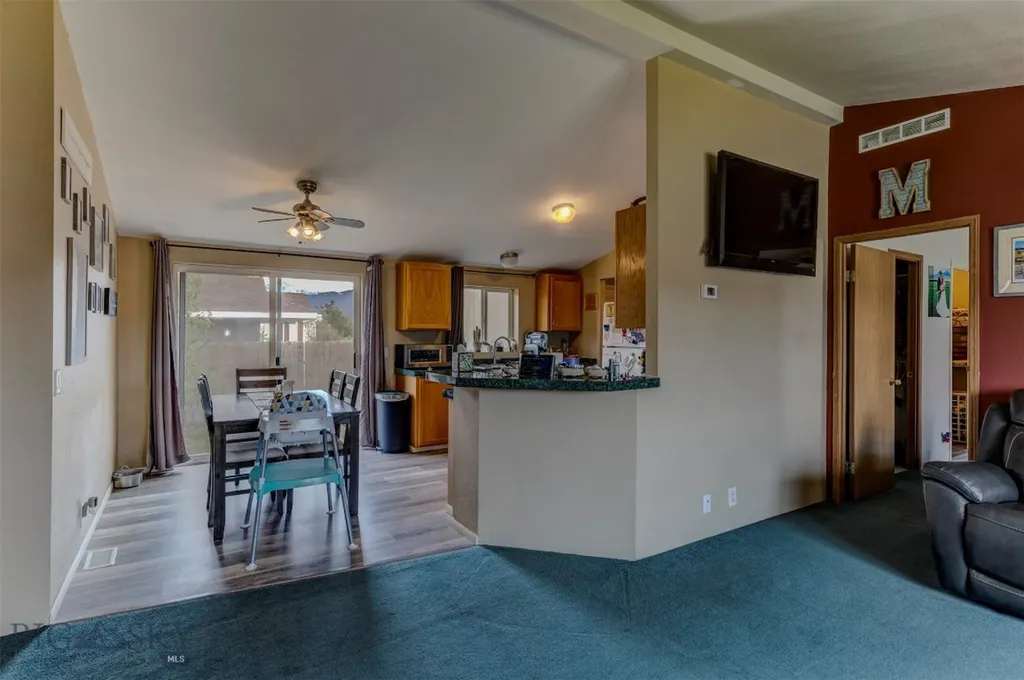 1207 W Reservoir Street Livingston MT 59047