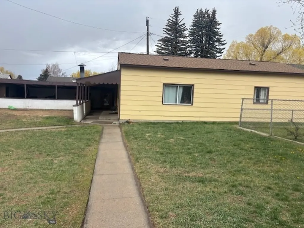 2007 Monroe Butte MT 59701