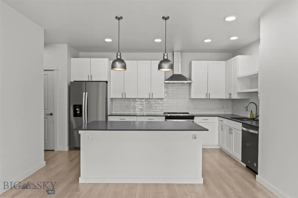 2221G Willow Drive Livingston MT 59047