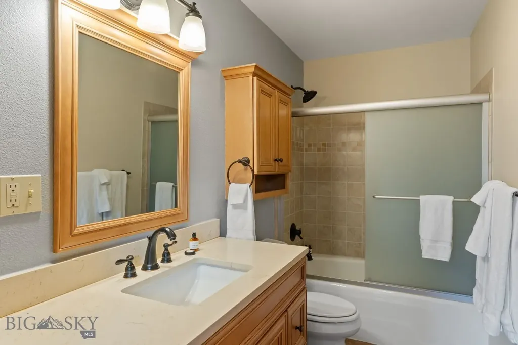 221 Sawtooth Road Polaris MT 59746