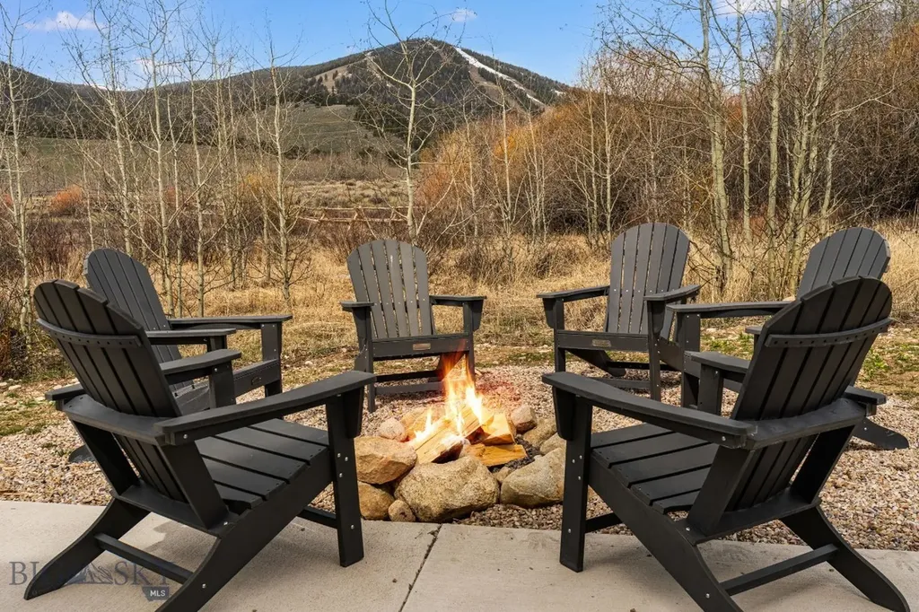 221 Sawtooth Road Polaris MT 59746