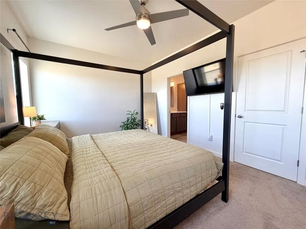 37 Santa Fe Three Forks MT 59752