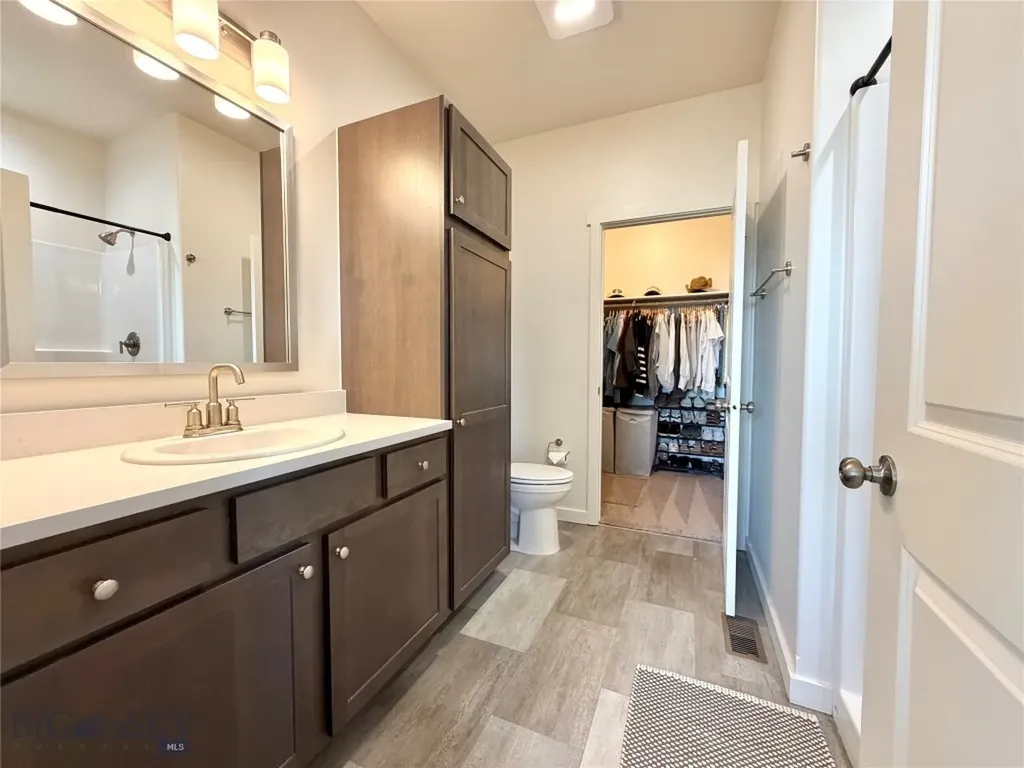 37 Santa Fe Three Forks MT 59752