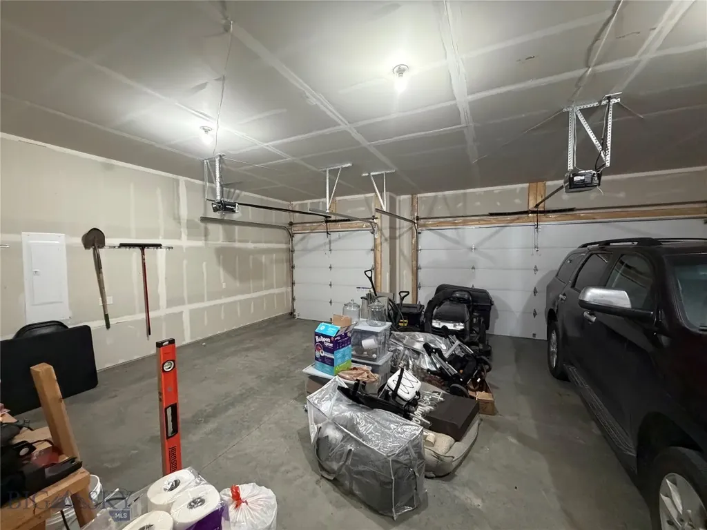 37 Santa Fe Three Forks MT 59752