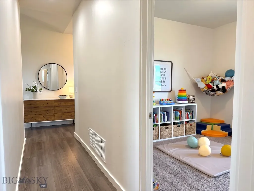 37 Santa Fe Three Forks MT 59752