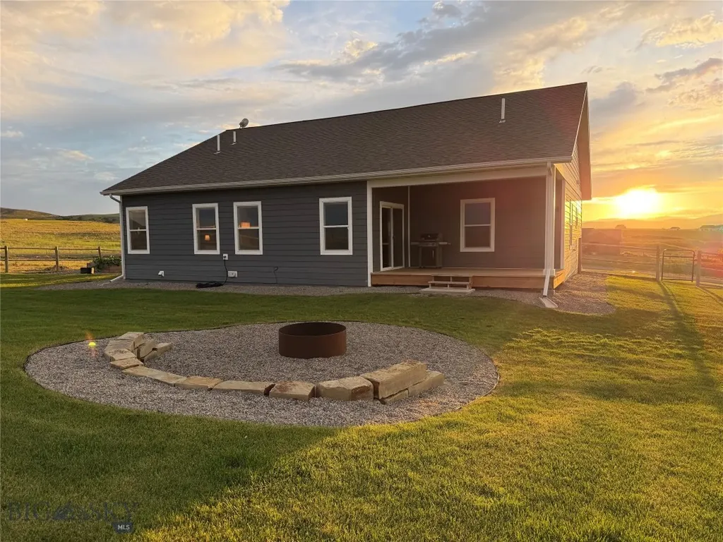37 Santa Fe Three Forks MT 59752
