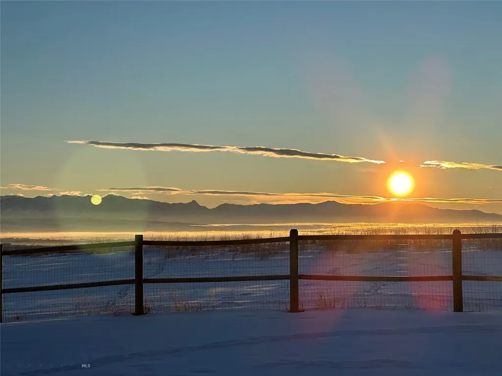 37 Santa Fe Three Forks MT 59752