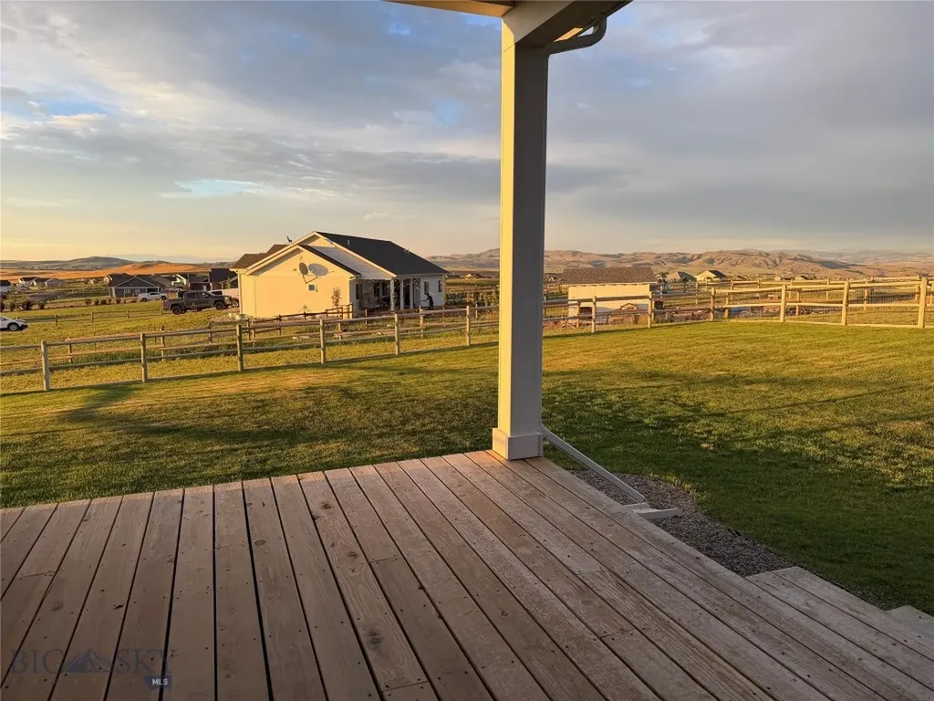 37 Santa Fe Three Forks MT 59752