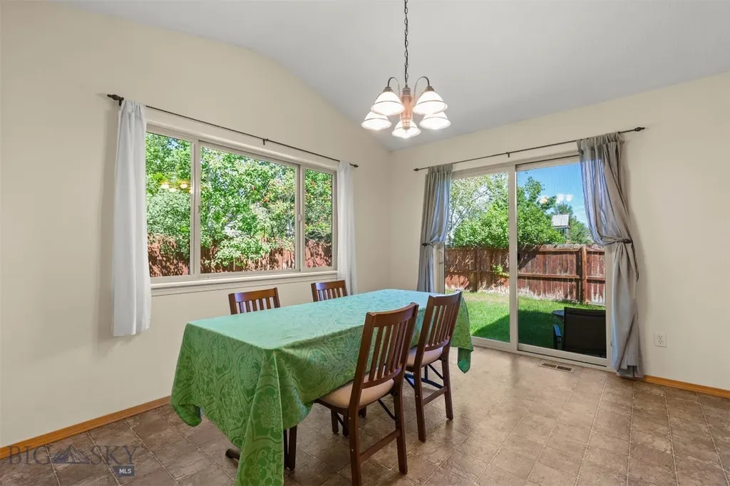 87 Clinton Lane Belgrade MT 59714