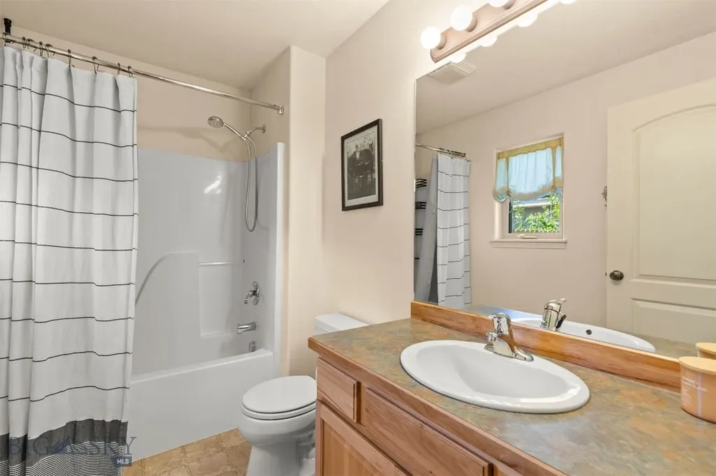 87 Clinton Lane Belgrade MT 59714