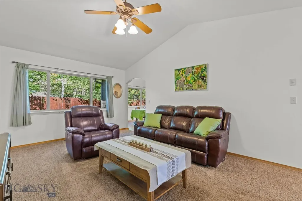 87 Clinton Lane Belgrade MT 59714