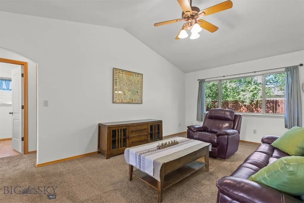 87 Clinton Lane Belgrade MT 59714