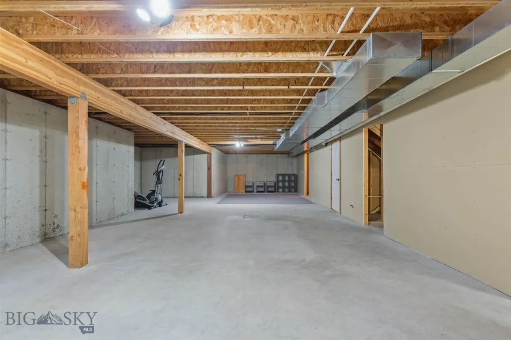 87 Clinton Lane Belgrade MT 59714