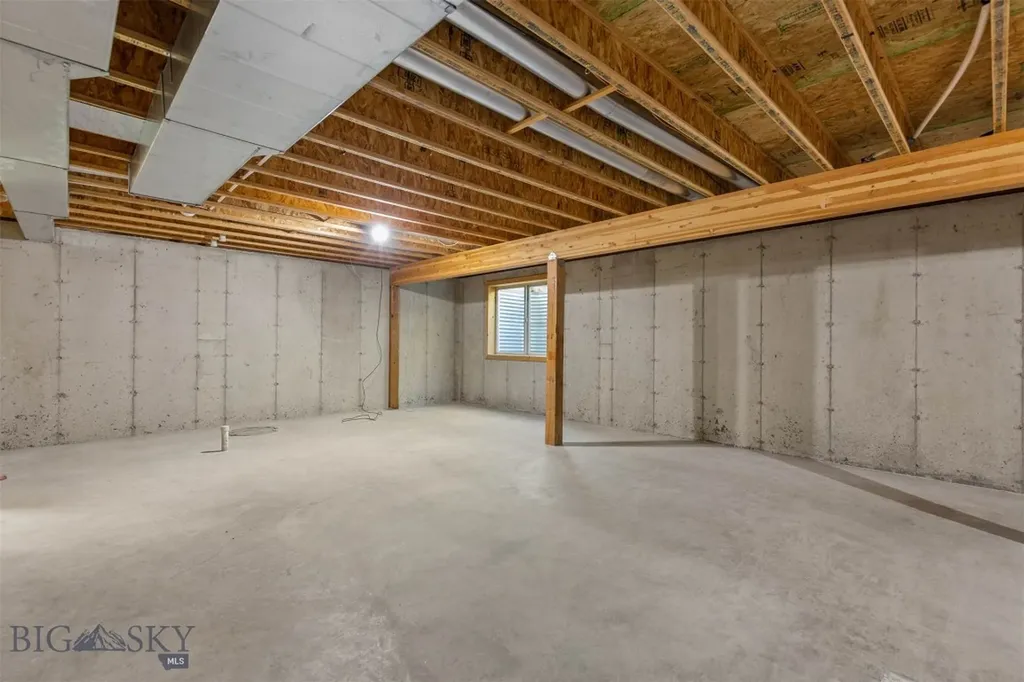 87 Clinton Lane Belgrade MT 59714