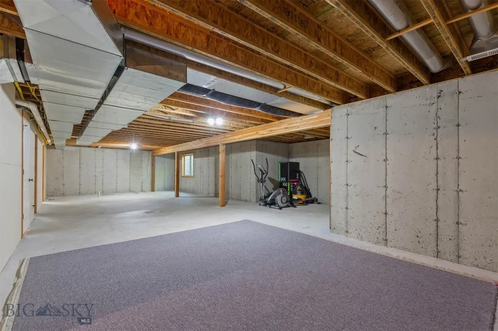 87 Clinton Lane Belgrade MT 59714