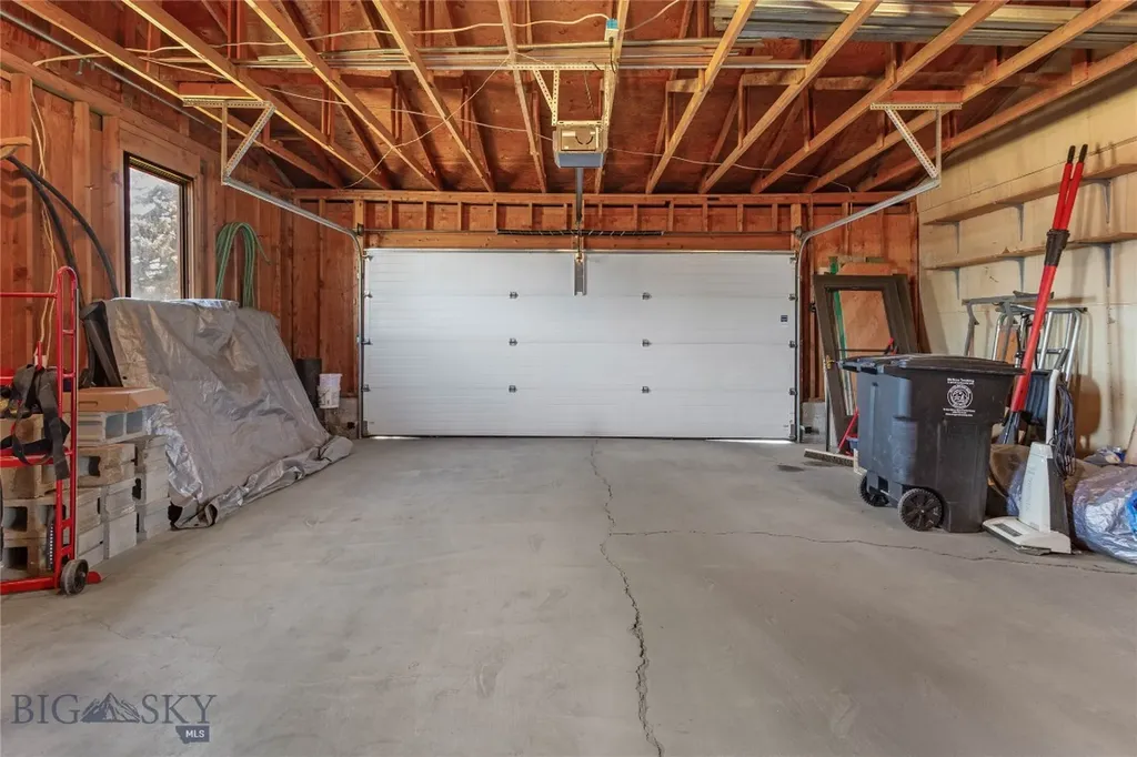 81 Wathena Drive Butte MT 59701