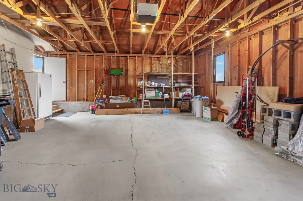 81 Wathena Drive Butte MT 59701