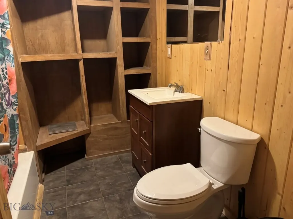 1036 Rock Creek Road Clinton MT 59825