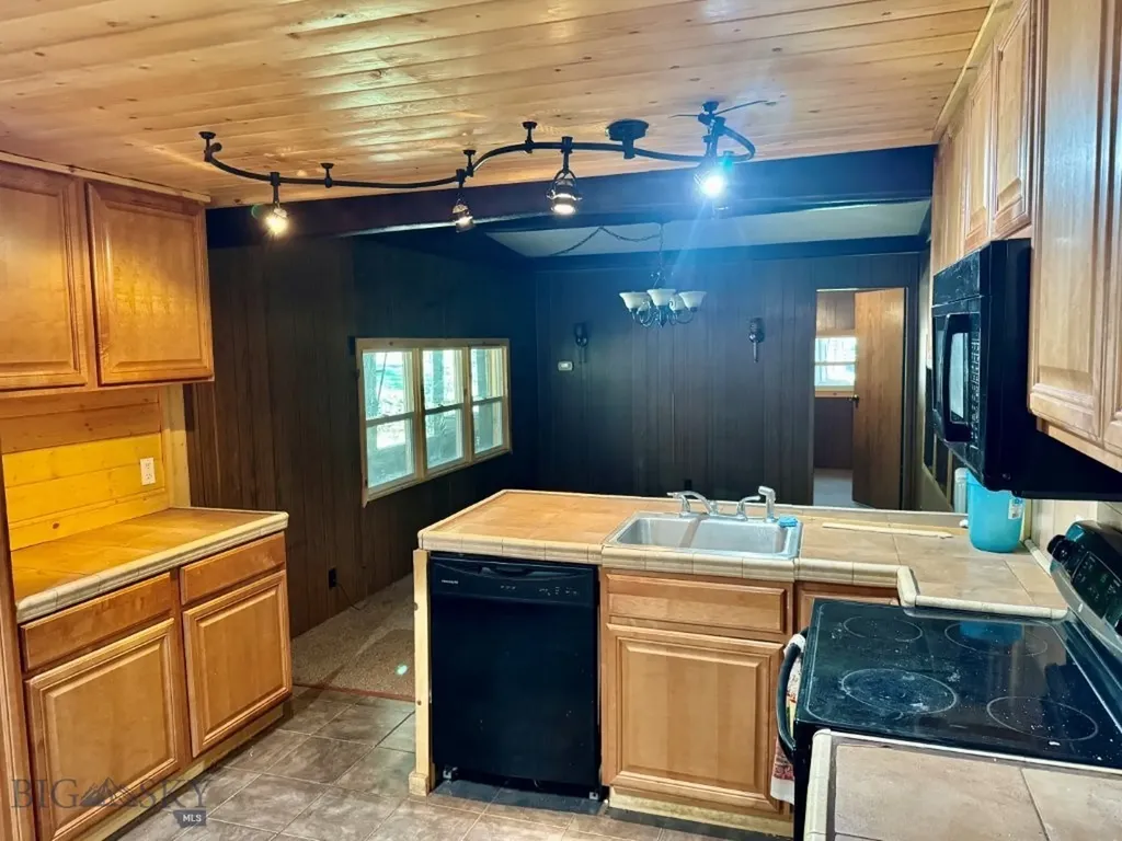 1036 Rock Creek Road Clinton MT 59825