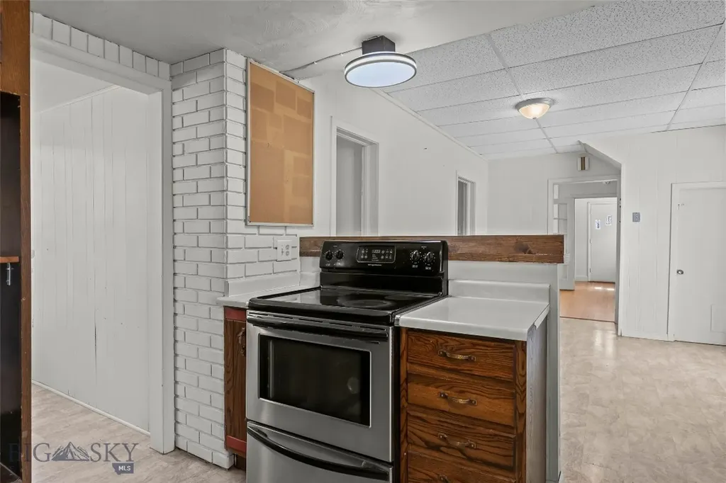 303 S Yellowstone Street Livingston MT 59047