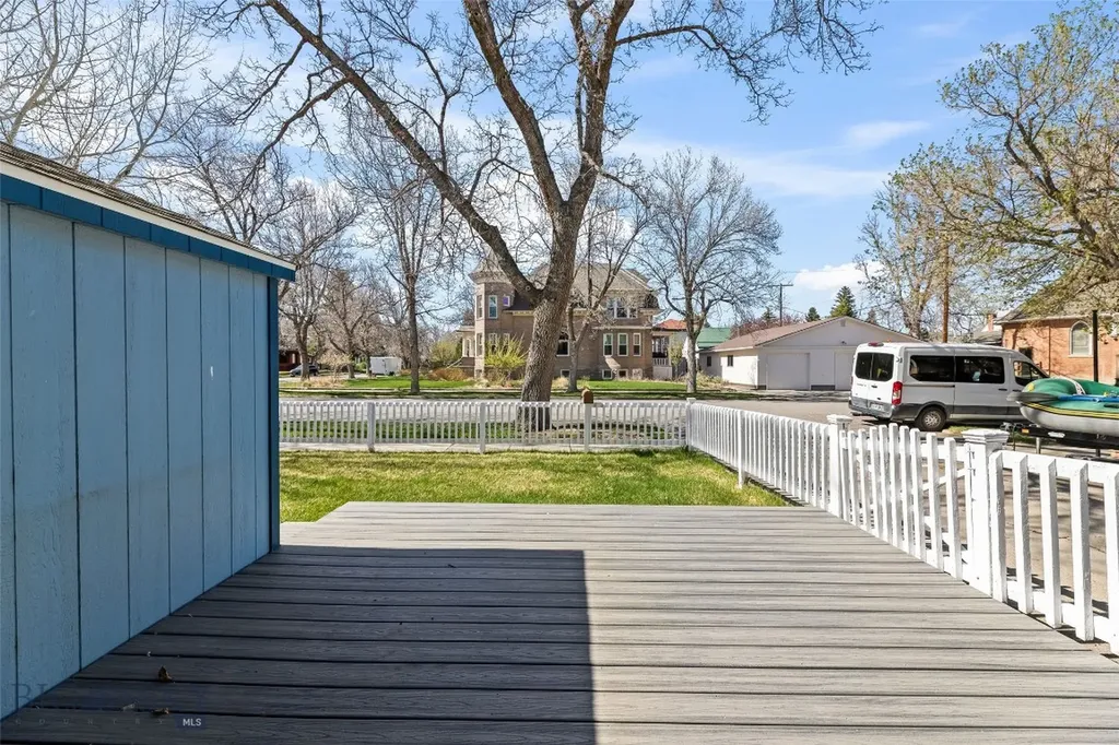 303 S Yellowstone Street Livingston MT 59047