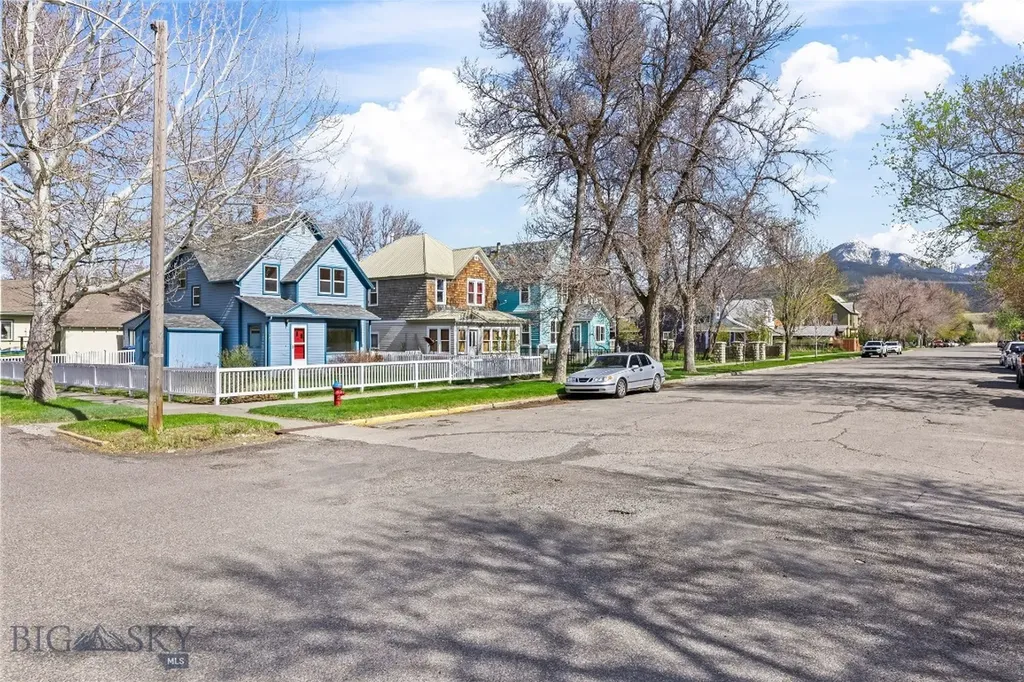 303 S Yellowstone Street Livingston MT 59047
